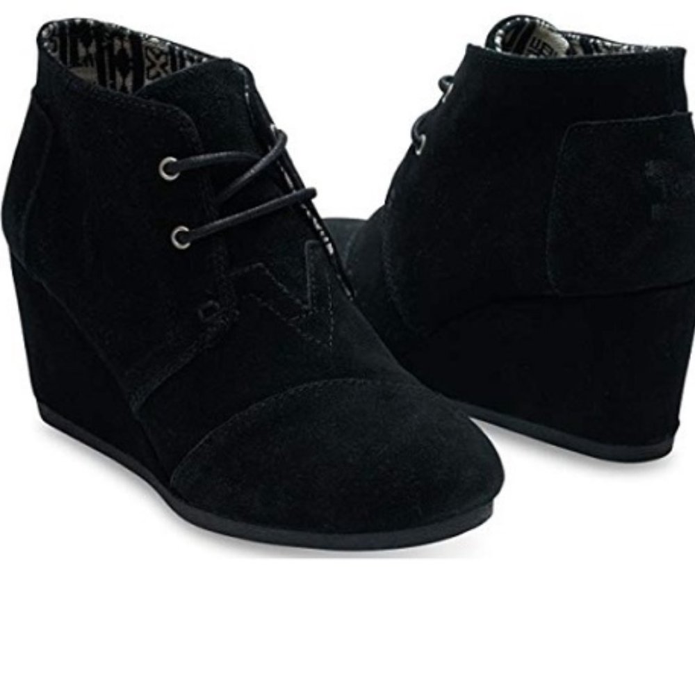 Tom's Desert Wedge 7.5 black suede